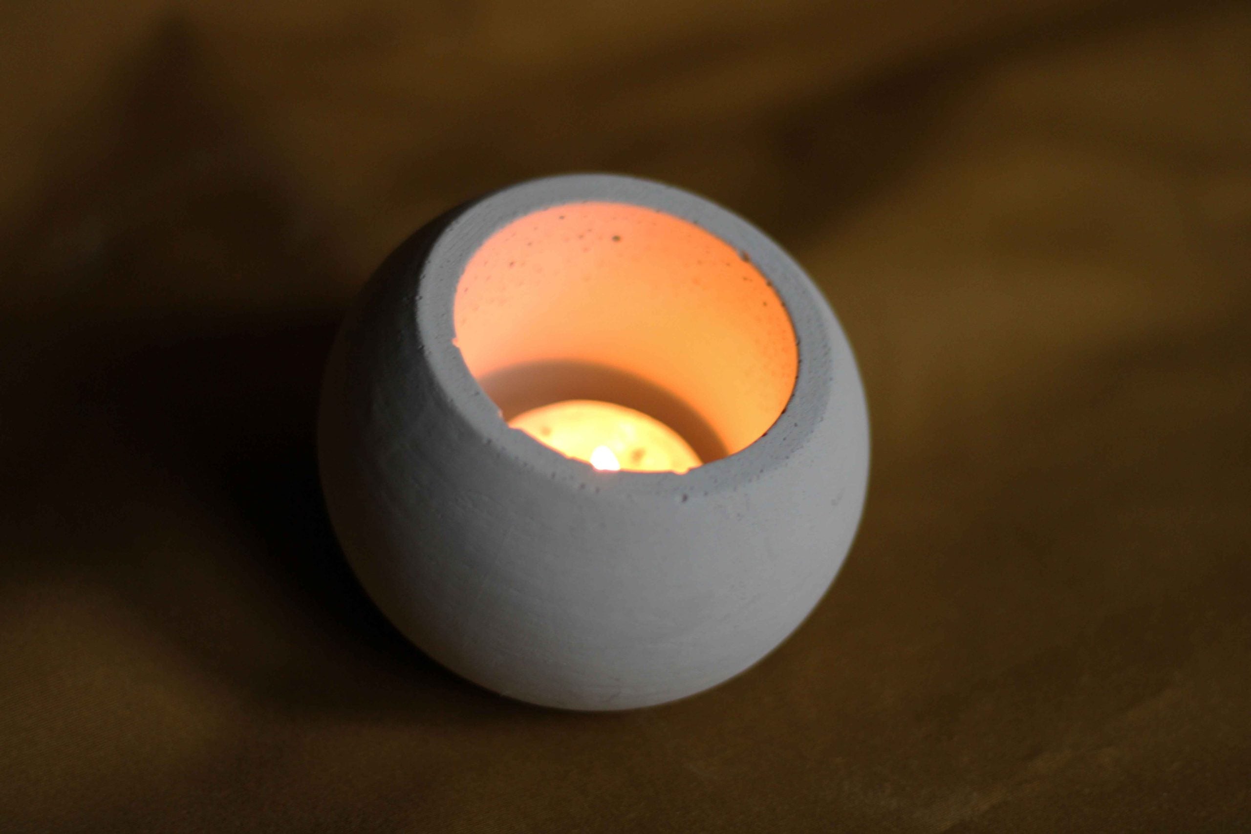 CONCRETE ROUND POT