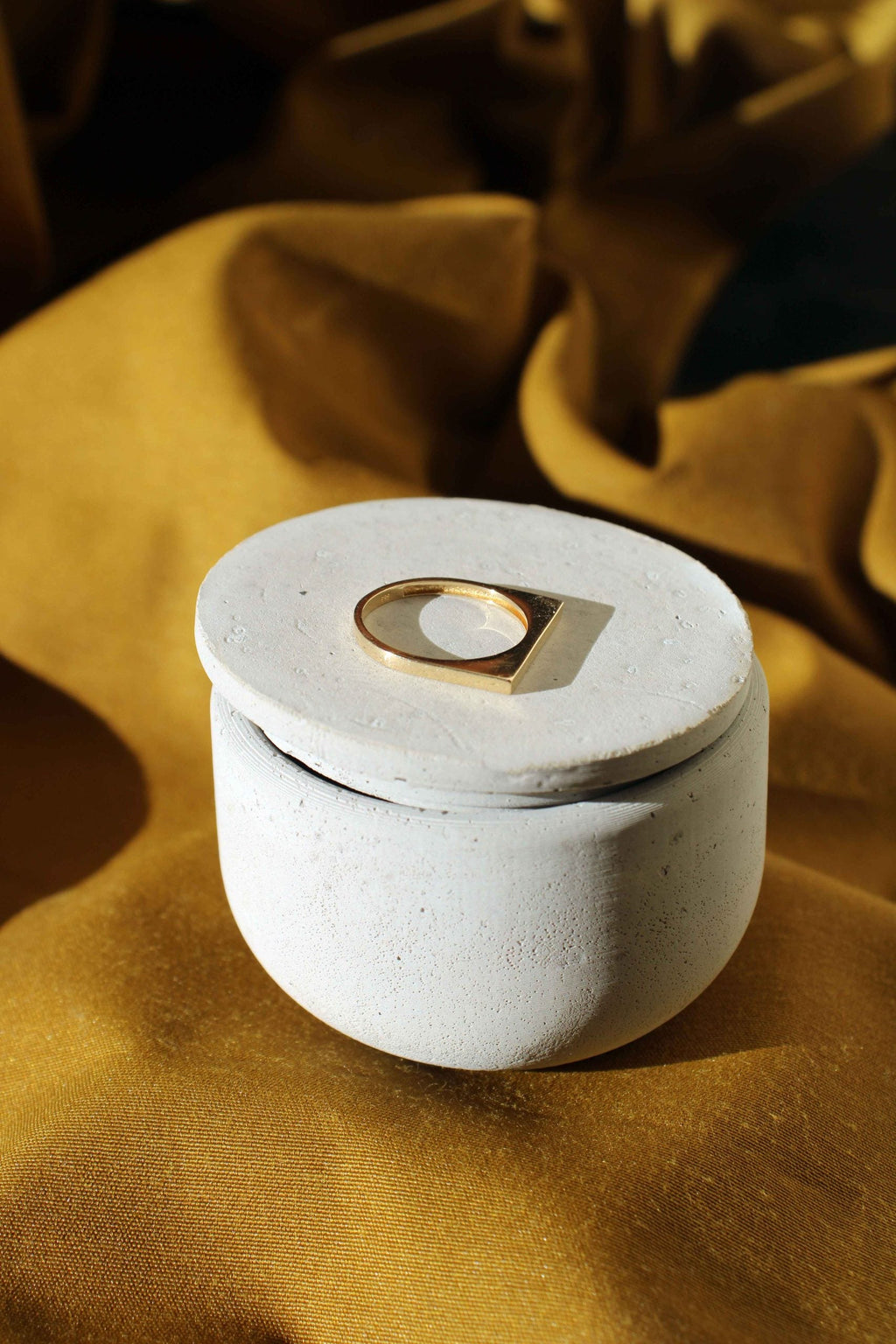 CONCRETE BIG JEWELLERY HOLDER, CONCRETE TEALIGHT HOLDER Default Title