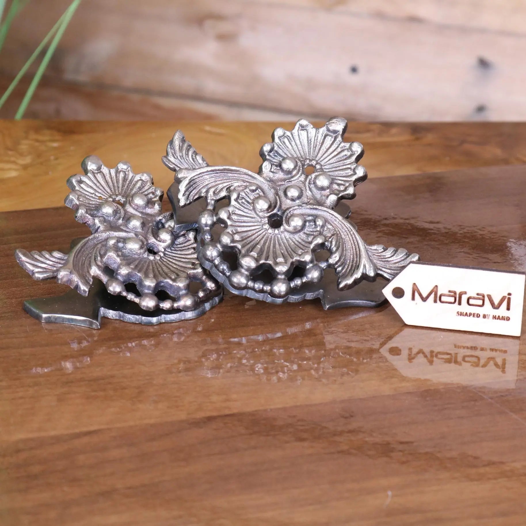 Kui Ornate Victorian Design Luxury Paper Clip Set of 2 Silver