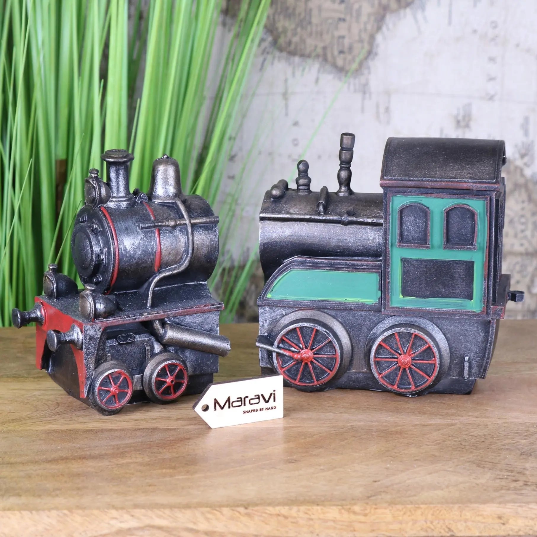 Mahun Steam Model Train Bookends