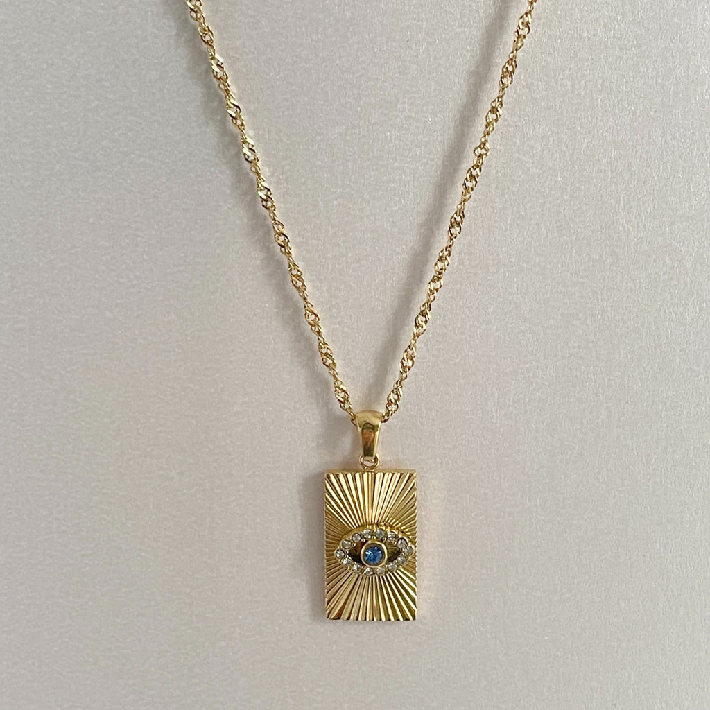 Domenique Luxe 18k Gold Pendant Necklace