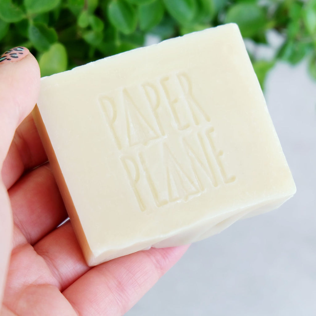 Dog Shampoo Bar - 100% Natural, Vegan & Palm oil-free Shampoo Bar for Dogs