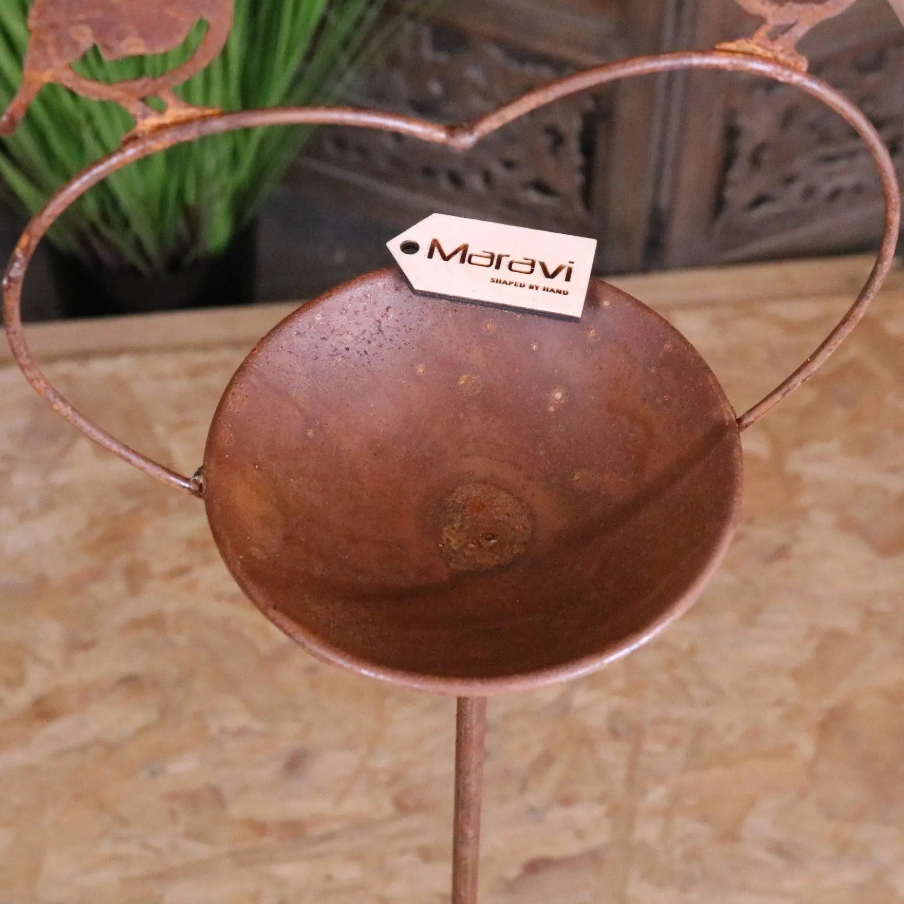 Virala Heart Shape Bird Feeder Rusted Metal Finish