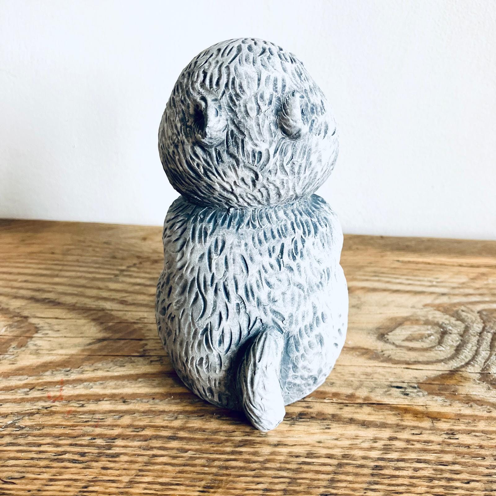 Novelty Garden Laughing Beaver Statue Ornament Statue Black/Grey Gardener's Gift 13cm