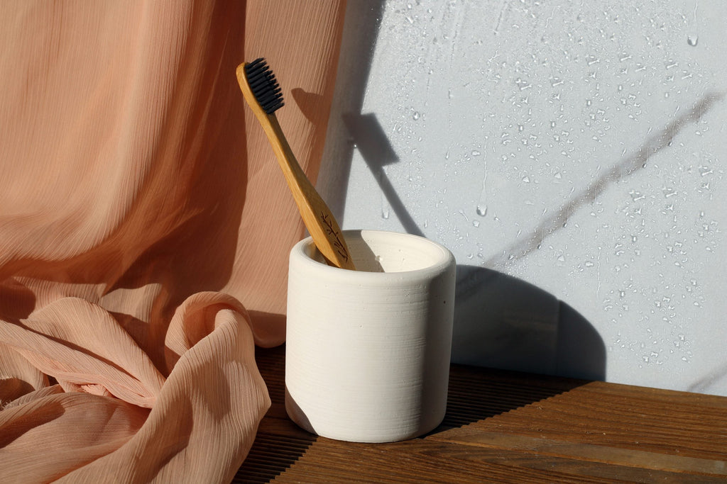WHITE CONCRETE TOOTHBRUSH HOLDER Default Title